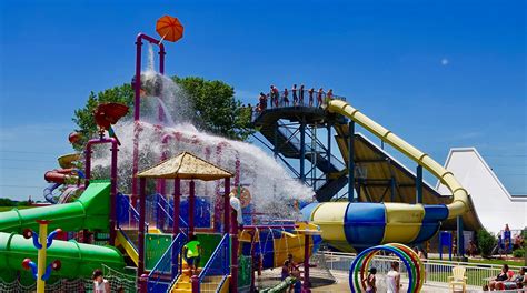 Knights action park springfield il - toilet bowl water ride